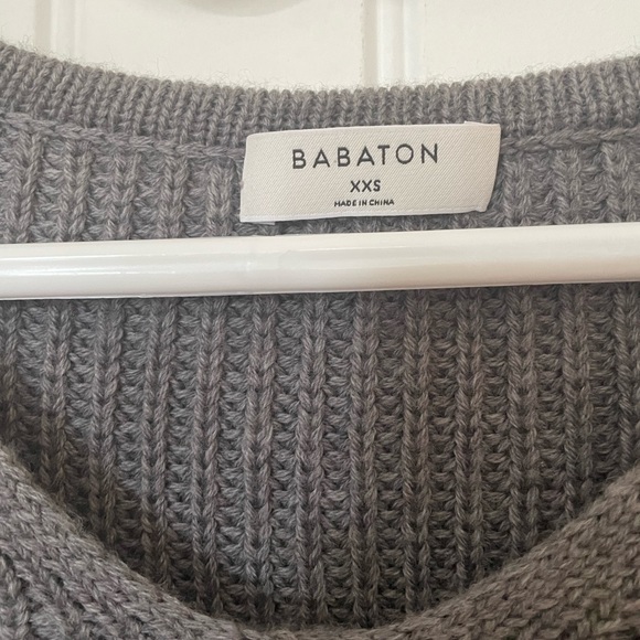 Babaton sweater - Picture 3 of 3